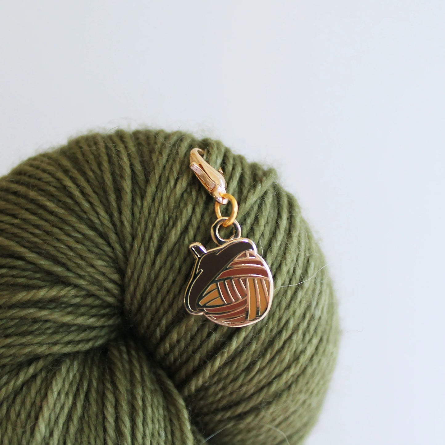 Twill & Print - Acorn Keeper / Stitch Marker