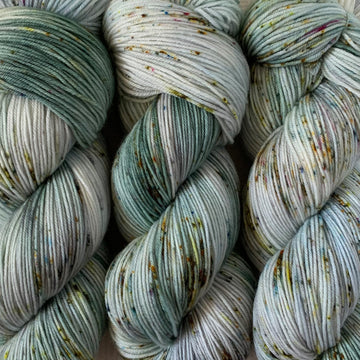 Midknit Cravings - Lush Fingering Yarn