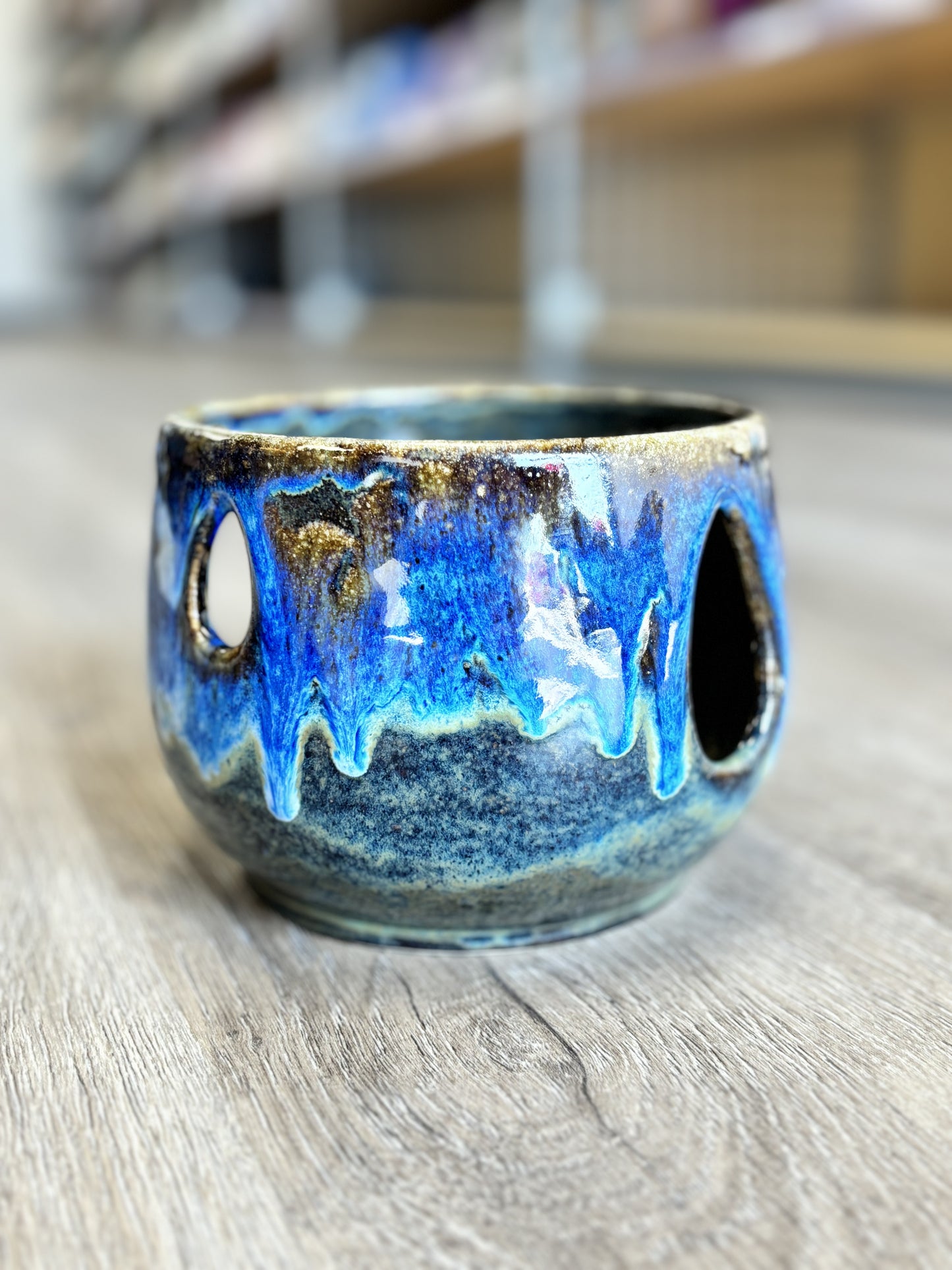 Hybrid Art & Design Medium Yarn Bowl
