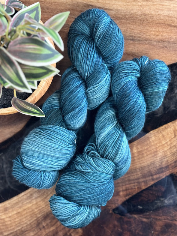 80/20 Sock Yarn- Empress Yarn