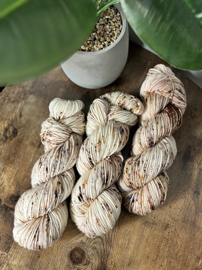 Superwash Merino Worsted - Empress Yarn