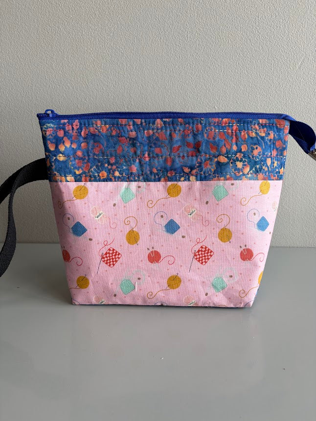Quilted Wrist Project Bag