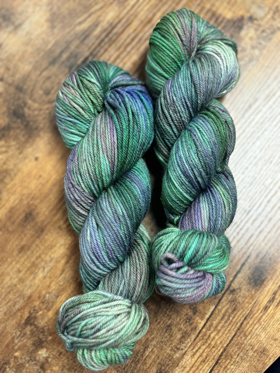Superwash Merino Worsted - Empress Yarn