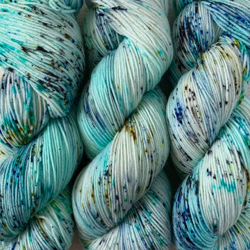 Midknit Cravings - Lush Fingering Yarn