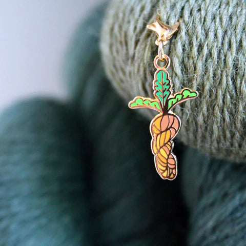 Twill & Print - Yarn Carrot Keeper / Stitch Marker