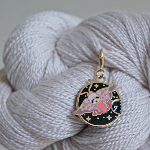 Twill & Print - Witchy Moth Mini Row Counter Progress Keeper